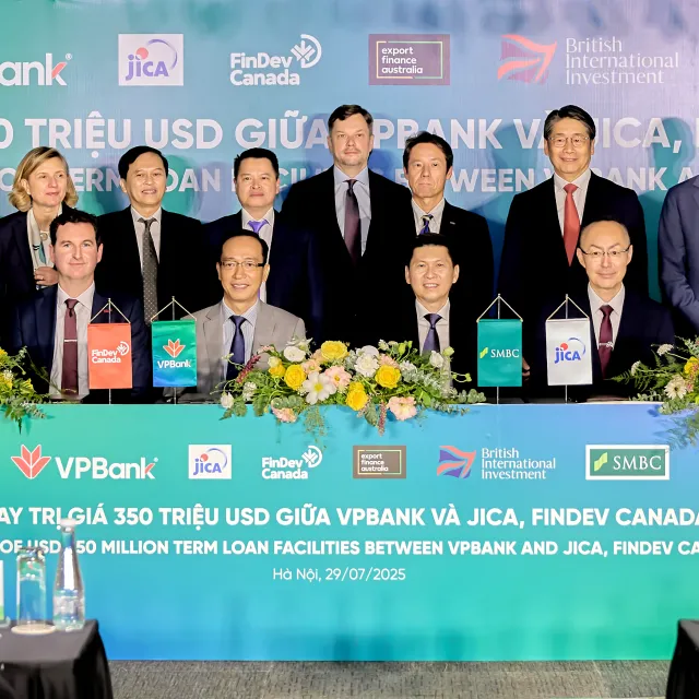 Signing ceremony in Vietnam